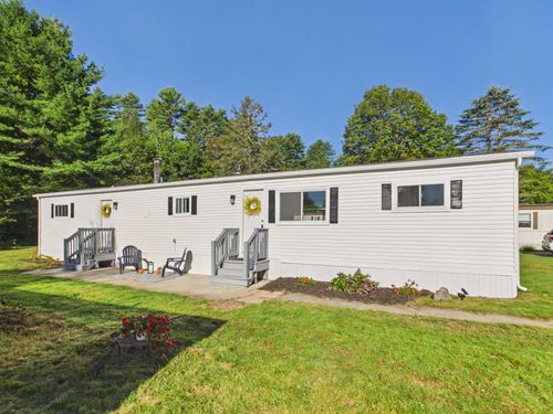 11 Finch Street, Keene, NH, 03431 | Card Image