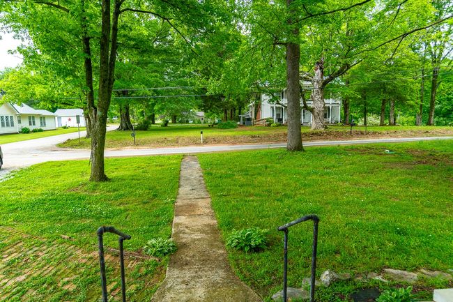 803 Main St, House other with 3 bedrooms, 1 bathrooms and null parking in Huntland TN | Image 7