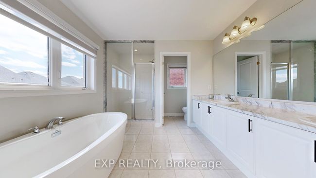 1466 Broderick St, House other with 5 bedrooms, 5 bathrooms and 4 parking in Innisfil ON | Image 24