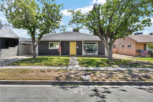 525 7th St, Boulder City, NV, 89005-3052 | Card Image