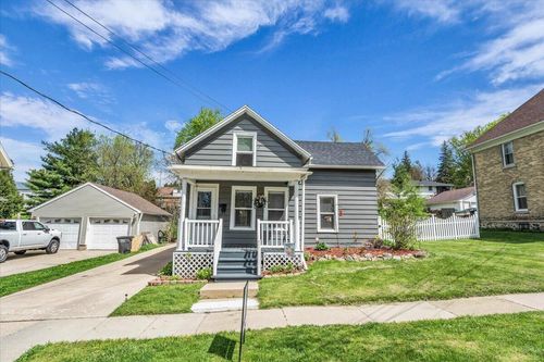 235 E Woolcock Street, Jefferson, WI, 53549 | Card Image