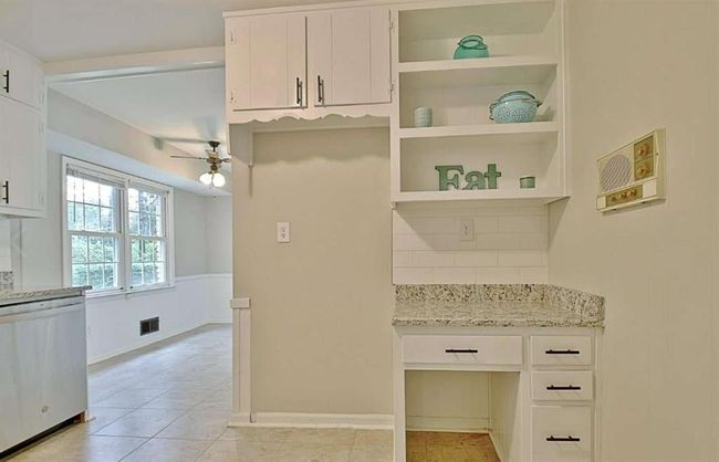 4710 Navaho Cir, House other with 3 bedrooms, 2 bathrooms and null parking in South Fulton GA | Image 13