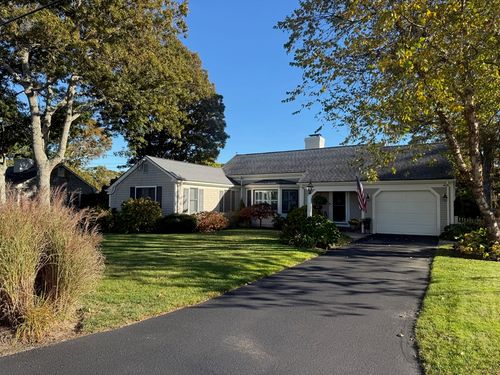 91 Chipping Green Cir, South Yarmouth, MA, 02664-2005 | Card Image