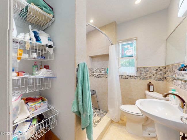 650 S Pine St, House other with 3 bedrooms, 2 bathrooms and null parking in NEW SMYRNA BEACH FL | Image 26