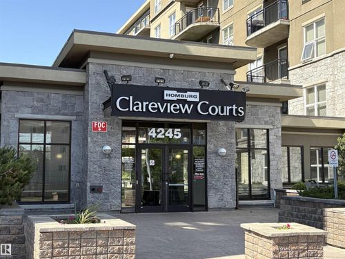 4245 139 Ave Nw, Edmonton, AB, T5Y3E8 | Card Image