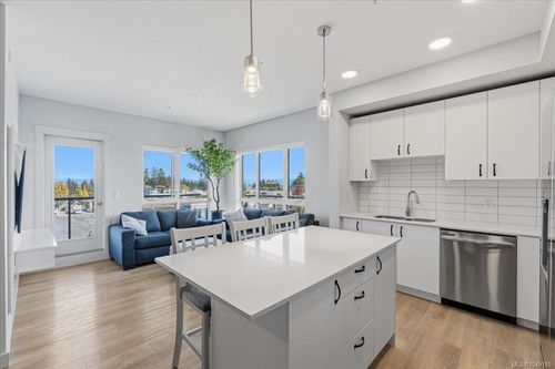 311-120 Jensen Ave W, Parksville, BC, V9P0H6 | Card Image