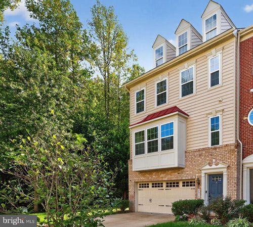 2010 Dornoch Way, UPPER MARLBORO, MD, 20774-9025 | Card Image