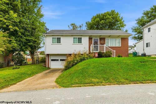 214 Cherry Street, Bridgeport, WV, 26330 | Card Image