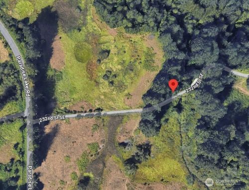 12215 232nd St Se, Woodinville, WA, 98077-8046 | Card Image