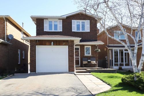 21 Shenstone Ave, Brampton, ON, L6Z2Y9 | Card Image