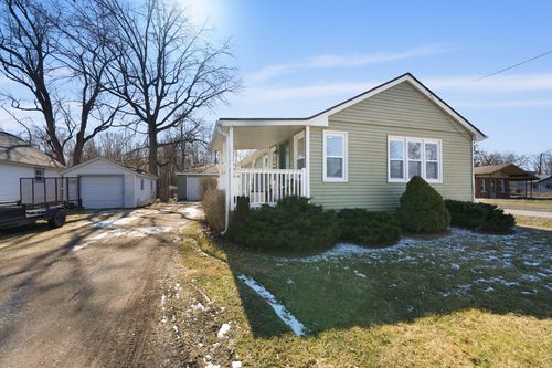 217 E 13th Pl, Hobart, IN, 46342-5947 | Card Image