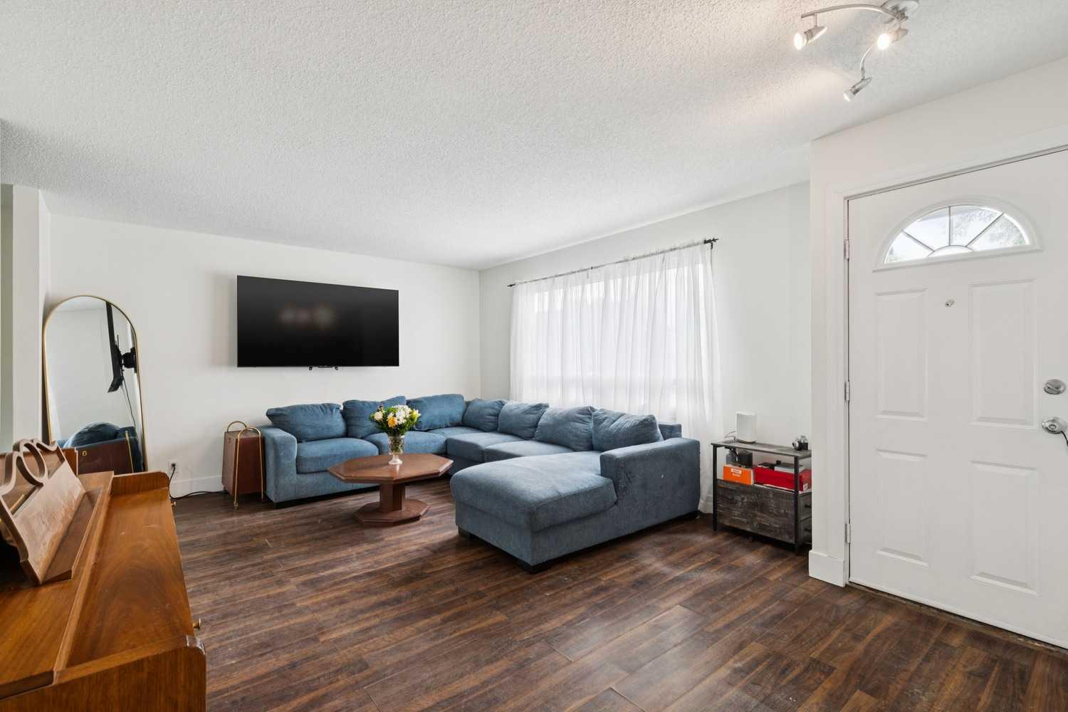 Residential in Calgary 4