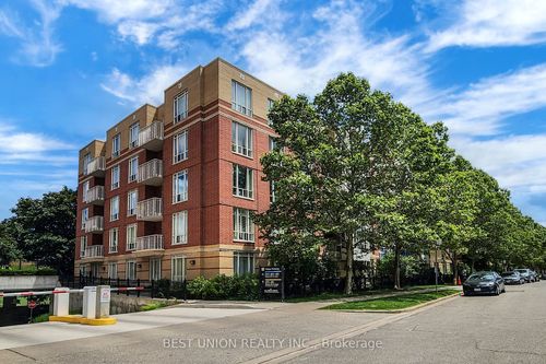 512-485 Rosewell Ave, Toronto, ON, M4R2J2 | Card Image