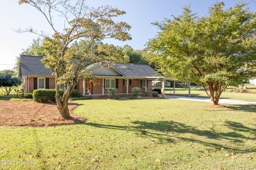 6175 Maxwell Rd, Autryville, NC, 28318-8847 | Card Image