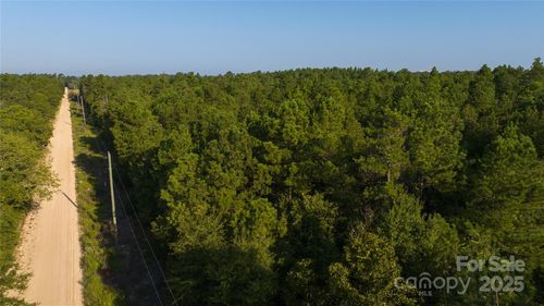 1098 Charlie Johnson Rd, Kershaw, SC, 29067-9157 | Card Image