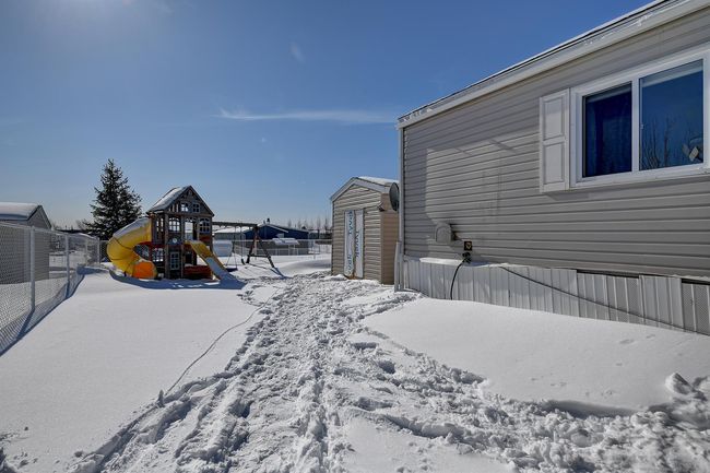 119 Clark Cres, Home with 3 bedrooms, 2 bathrooms and 2 parking in County Of Grande Prairie No. 1 AB | Image 30