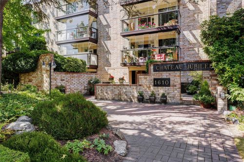 307-1610 Jubilee Ave, Victoria, BC, V8R6P3 | Card Image