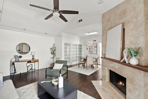 25c-5200 Martel Avenue, Dallas, TX, 75206 | Card Image