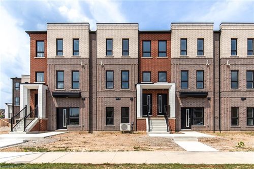 55 Great Falls Boulevard, Waterdown, ON, L8B2A9 | Card Image