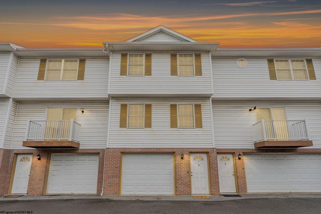 APT-4 - 1339 Riddle Ave, Townhouse with 2 bedrooms, 3 bathrooms and 3 parking in Morgantown WV | Image 28