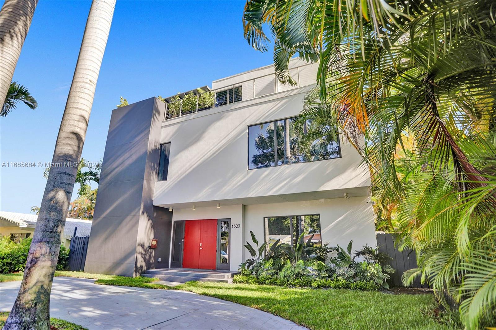 Grant St, Hollywood, FL 33020