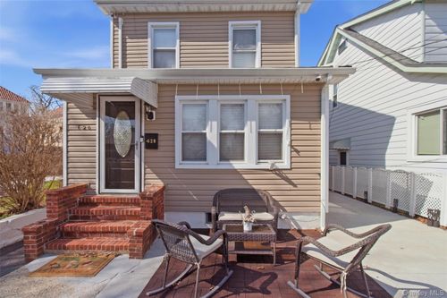 620 S 9th Ave, Mount Vernon, NY, 10550-4344 | Card Image