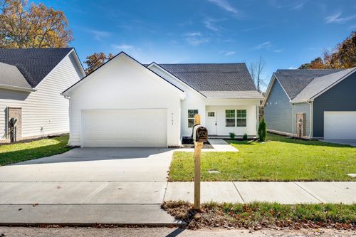 7103 Wiley Cir, Fairview, TN, 37062-9228 | Card Image