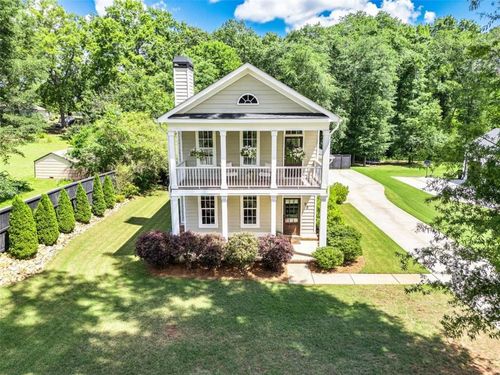 90 Middle St, Senoia, GA, 30276-1891 | Card Image