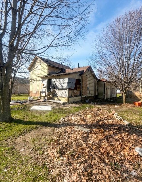 17806 E E State St Street, Vandalia, MI, 49095 | Card Image