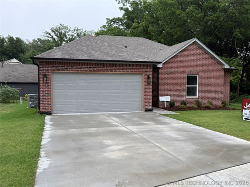 2561 W 66th Pl, Tulsa, OK, 74132-1379 | Card Image