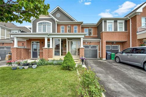 17 Leblanc Cres, Brampton, ON, L7A4G6 | Card Image