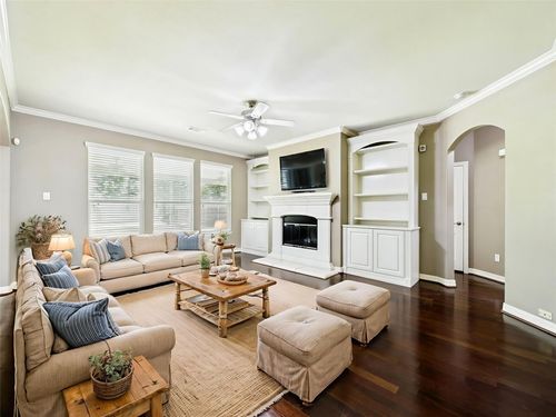 8122 Silver Lure Dr, Humble, TX, 77346-6179 | Card Image