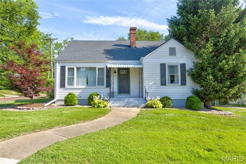 503 Chapman St, Edwardsville, IL, 62025-1860 | Card Image