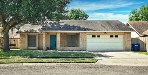 6929 Roseland Dr, Corpus Christi, TX, 78414-2715 | Card Image