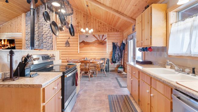 51 Smokey Bear, House other with 3 bedrooms, 2 bathrooms and null parking in Eagle Nest NM | Image 18