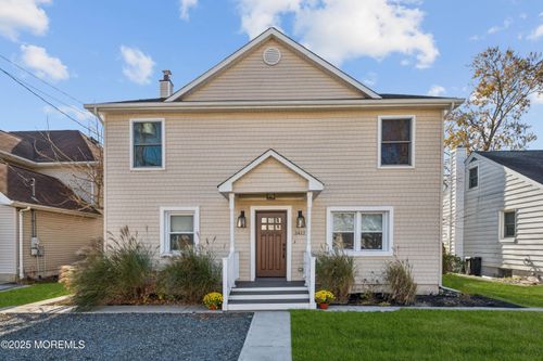 2412 Willow St, Point Pleasant Boro, NJ, 08742-3672 | Card Image