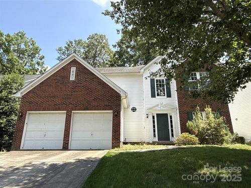 6518 Harburn Forest Dr, Charlotte, NC, 28269-6909 | Card Image