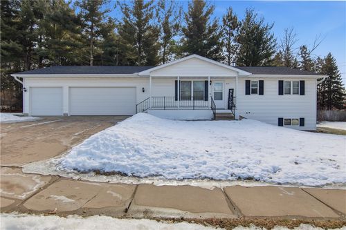 3117 Gala St, Eau Claire, WI, 54703-2288 | Card Image