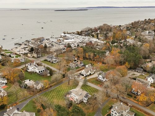 32 Harrison St, Duxbury, MA, 02332-3826 | Card Image