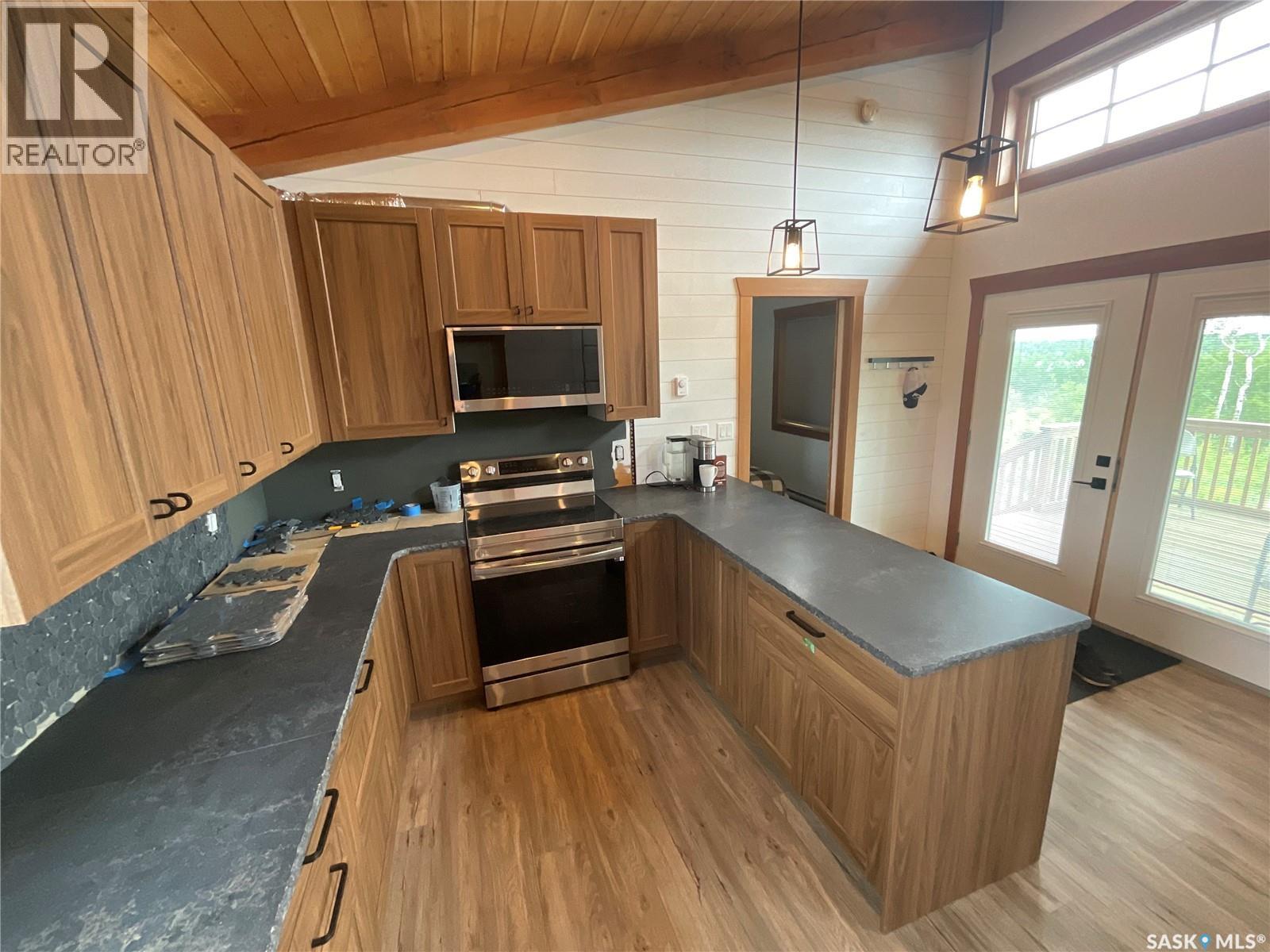 Residential in Hoodoo Rm No. 401 5