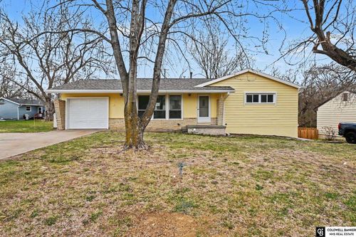 1405 Freeman Dr, Bellevue, NE, 68005-3237 | Card Image