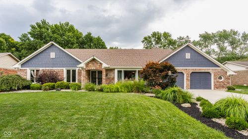 8901 Rocky Ridge Rd, Indianapolis, IN, 46217-4651 | Card Image