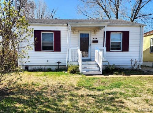 405 Tower Grove Pl, Saint Charles, MO, 63301-2151 | Card Image
