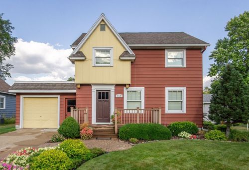 2017 11th Street, Eau Claire, WI, 54703 | Card Image