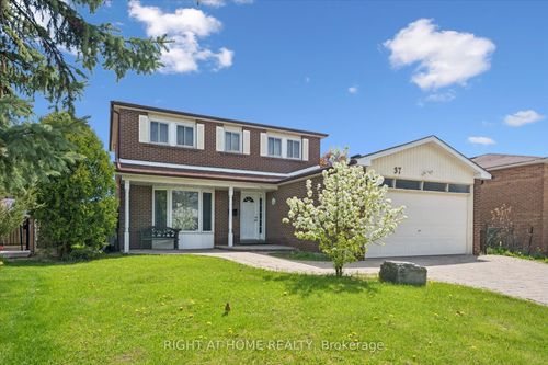 37 Moffatt Ave, Brampton, ON, L6Y2L6 | Card Image