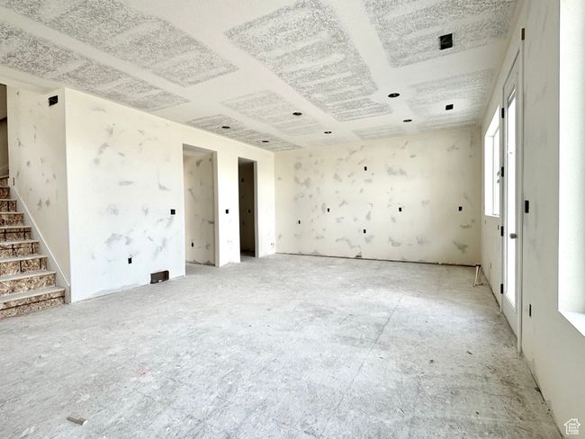 Empty room with stairway | Image 8