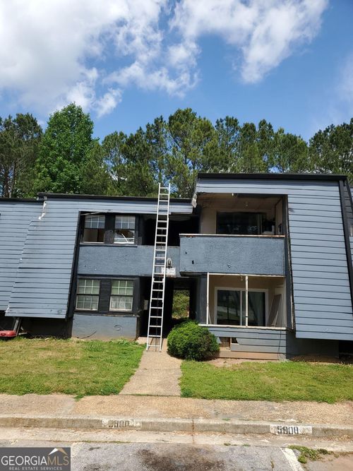 5914 Sutcliff Sq, Lithonia, GA, 30058-4785 | Card Image