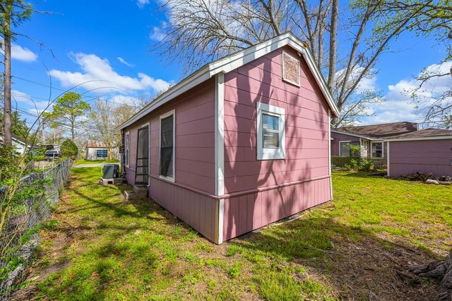 606 E 4 Th St, House other with 1 bedrooms, 1 bathrooms and null parking in Sweeny TX | Image 30