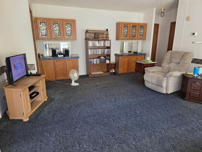 3567 Hollyfield Dr, House other with 3 bedrooms, 2 bathrooms and null parking in Cedar Springs MI | Image 6