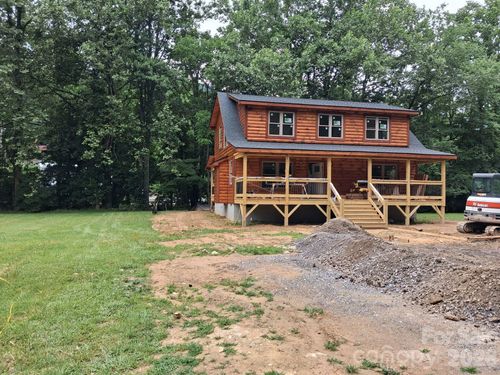 81 Breezy Creek Ln, Maggie Valley, NC, 28751-0419 | Card Image